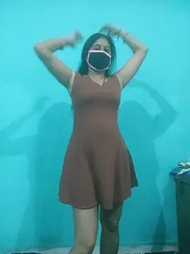 Cute-Charvii online show from 2, 12, 2025