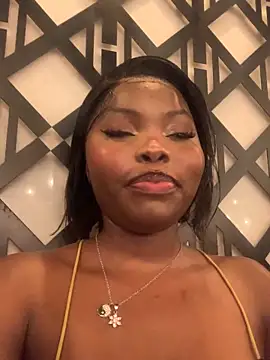 Snapshot of 21shazzy chatting on 20, 9, 2025 21shazzy online show from 20, 9, 2025