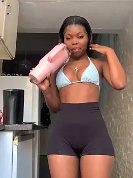 Snapshot of 21shazzy chatting on 19, 9, 2025 21shazzy online show from 19, 9, 2025