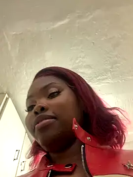 Snapshot of 21shazzy chatting on 30, 9, 2025 21shazzy online show from 30, 9, 2025