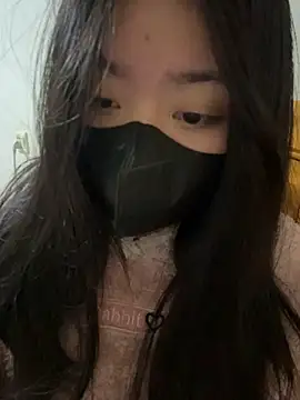 Snapshot of AZ37866 chatting on 4, 3, 2026 AZ37866 online show from 4, 3, 2026