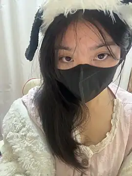 Snapshot of AZ37866 chatting on 10, 2, 2026 AZ37866 online show from 10, 2, 2026