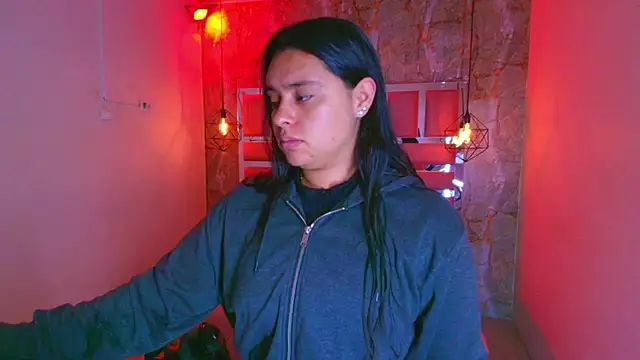 lorem adams online show from 11, 11, 2025