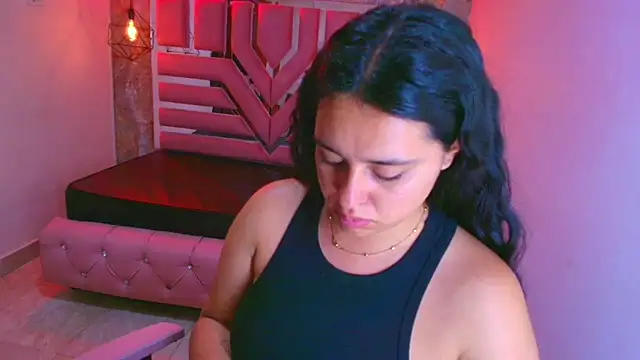 lorem adams online show from 14, 11, 2025