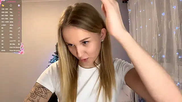 TanekaBoitel online show from 14, 12, 2025