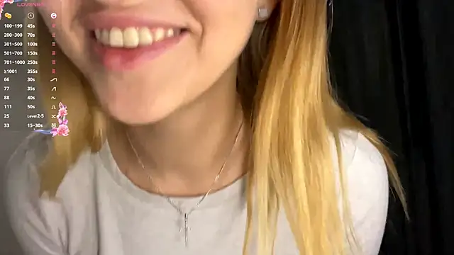 TanekaBoitel online show from 26, 9, 2025