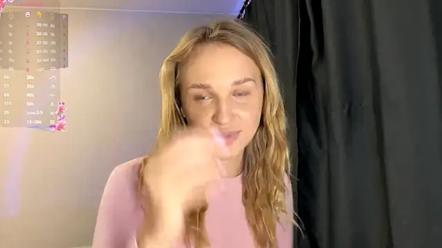 TanekaBoitel online show from 30, 9, 2025