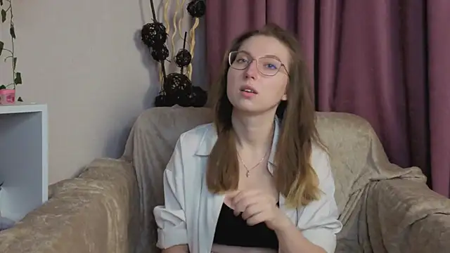 DaliaRadtke online show from 17, 11, 2025