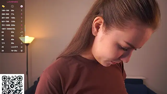 AdrianaCoenen online show from 28, 10, 2025