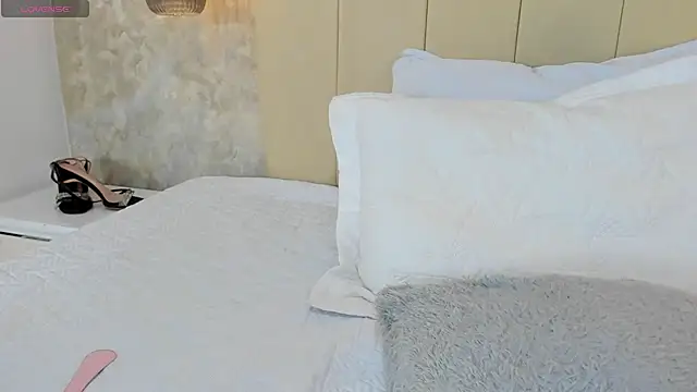 Daksha a online show from 14, 4, 2026