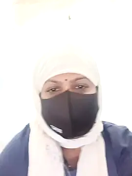 Mona darling21 online show from 24, 10, 2025