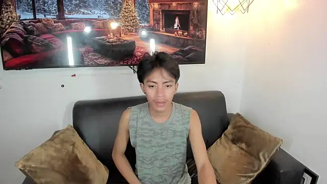 Snapshot of jayxxxlovescock chatting on 26, 10, 2025 jayxxxlovescock online show from 26, 10, 2025