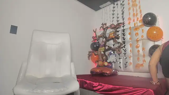 peyton  wat online show from 16, 10, 2025