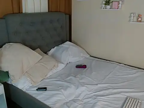 megumi yoshida online show from 6, 11, 2025