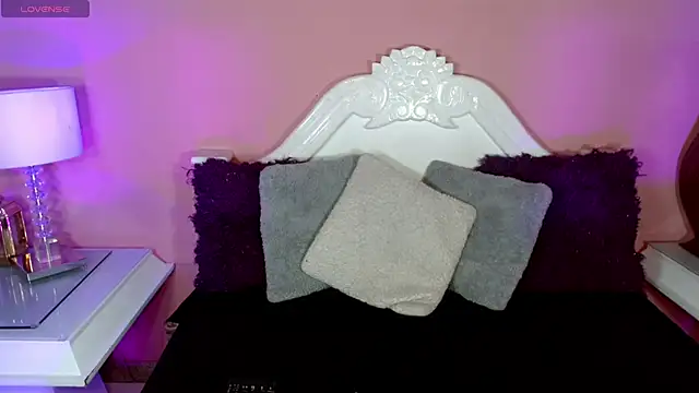  IsabellaRousse online show from 17, 11, 2025