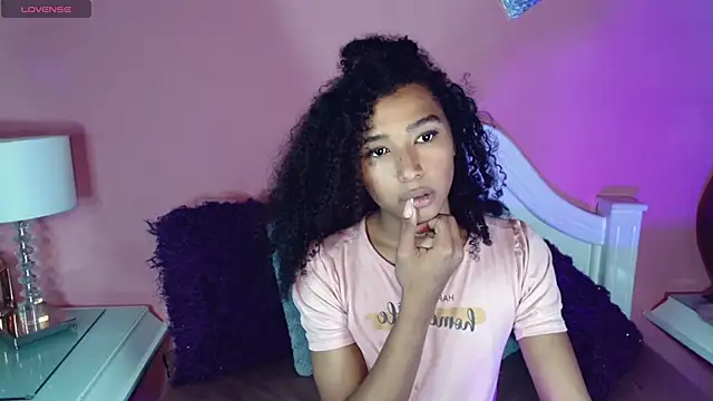  IsabellaRousse online show from 10, 11, 2025