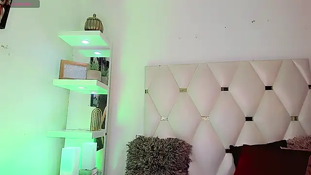  IsabellaRousse online show from 16, 1, 2026