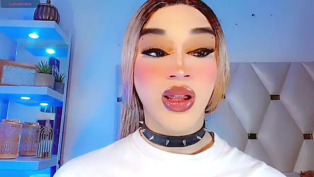  IsabellaRousse online show from 3, 3, 2026