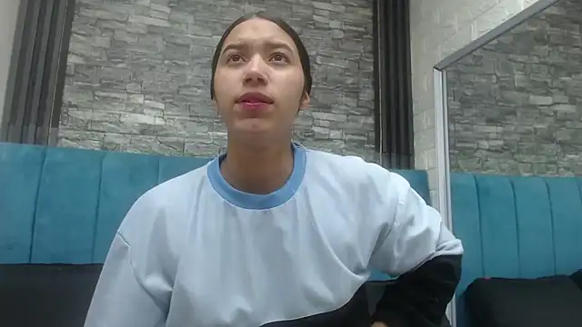 Lil Rose2006 online show from 2, 12, 2025