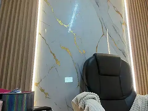 Snapshot of Marian_Cristal chatting on 29, 6, 2026 Marian Cristal online show from 29, 6, 2026