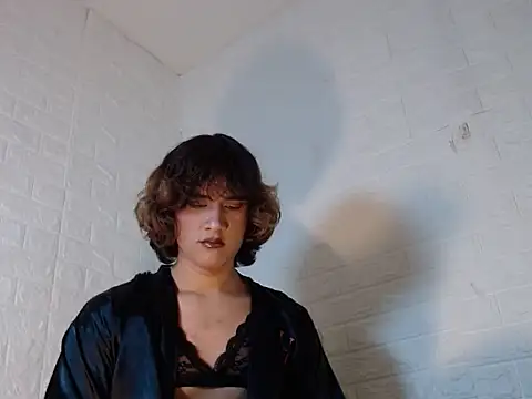 Marian Cristal online show from 9, 11, 2025