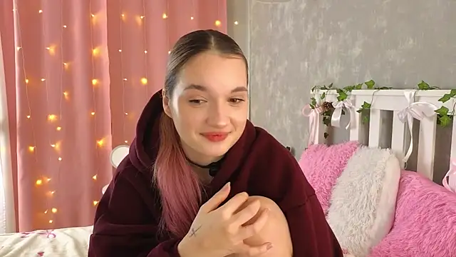 vivyboo111 online show from 9, 4, 2026