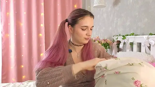 vivyboo111 online show from 25, 4, 2026