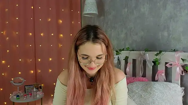 vivyboo111 online show from 6, 3, 2026