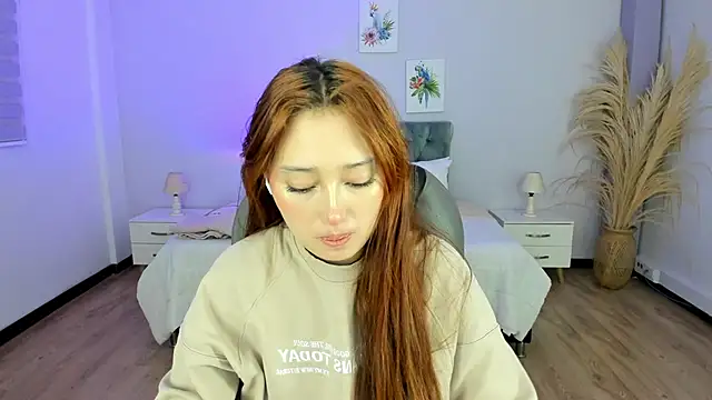 Samara Hilton 2 online show from 27, 10, 2025