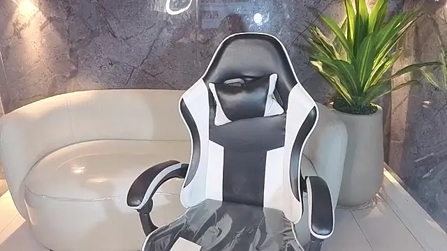 scarlett smith tp online show from 31, 10, 2025