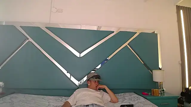 oblivionlove online show from 27, 2, 2026