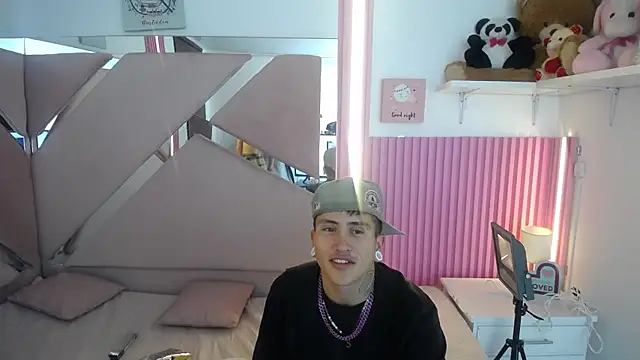 oblivionlove online show from 8, 5, 2026