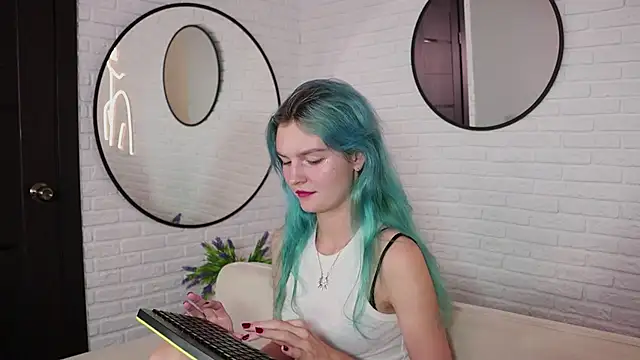 Lika Sky online show from 28, 9, 2025