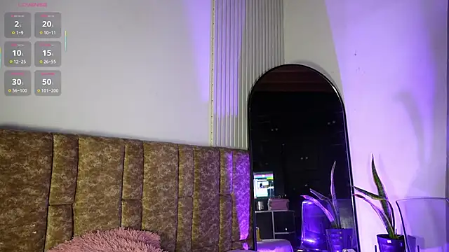 Missdionne curly online show from 8, 4, 2026