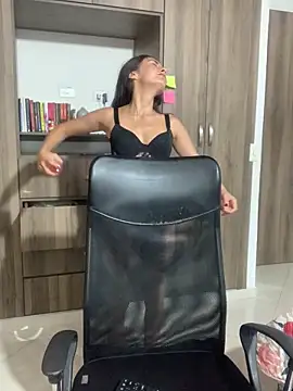 sweet-abbie online show from 15, 11, 2025