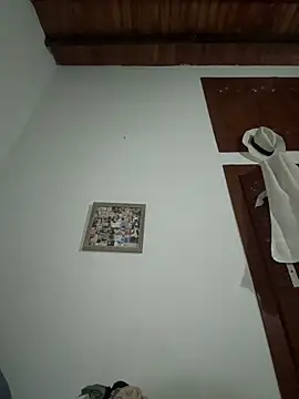 Julieta Duque online show from 6, 4, 2026