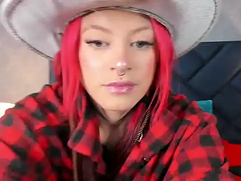 Snapshot of dahiana_klimt chatting on 17, 10, 2025 dahiana klimt online show from 17, 10, 2025