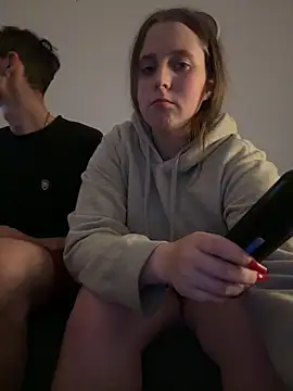 YoungNele18 online show from 21, 9, 2025