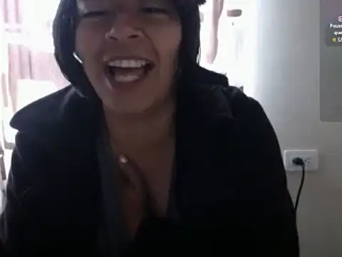 Acelinrose online show from 13, 4, 2026