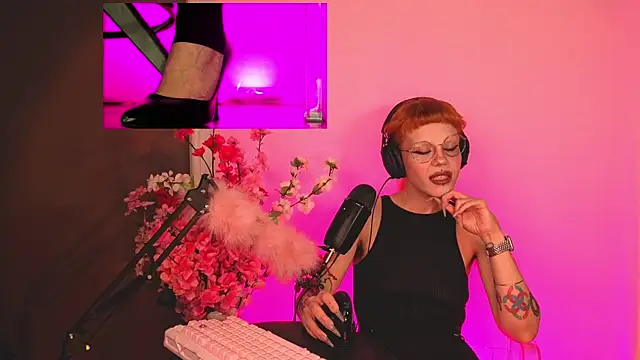 tacodeluxxxe online show from 20, 4, 2026