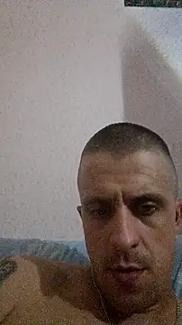 Snapshot of Adidas7217 chatting on 16, 11, 2025 Adidas7217 online show from 16, 11, 2025