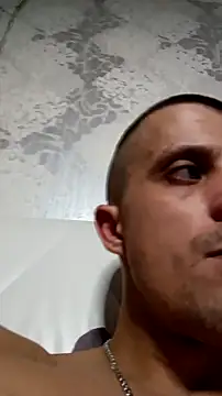 Snapshot of Adidas7217 chatting on 17, 11, 2025 Adidas7217 online show from 17, 11, 2025