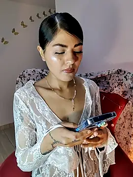 ValeNiitaLuv online show from 17, 5, 2026