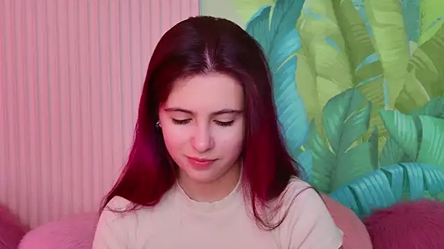 Akira Halls online show from 16, 12, 2025