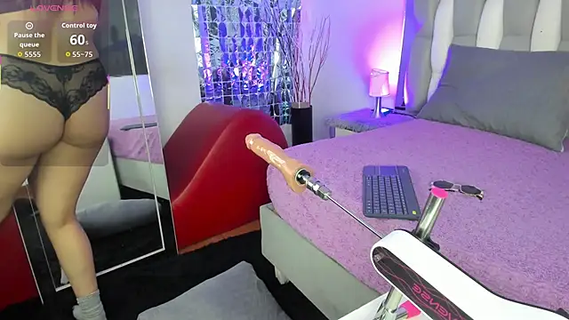 IsaDiiaz online show from 1, 10, 2025