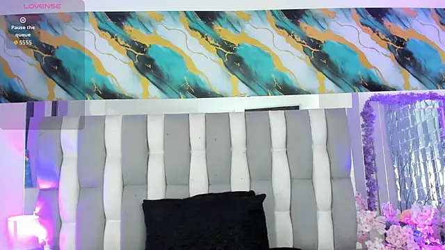 IsaDiiaz online show from 10, 4, 2026