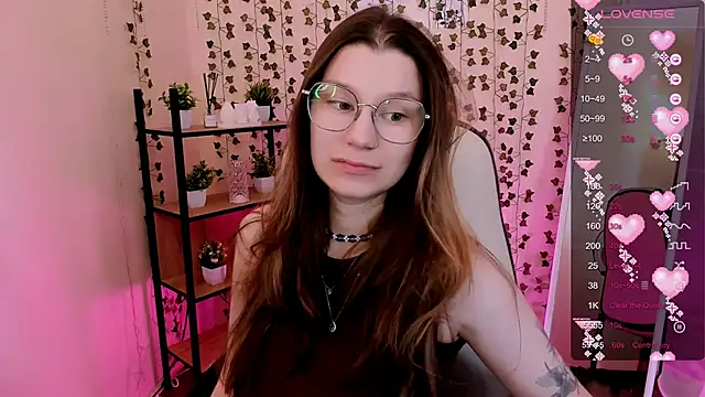 Snapshot of LinaBlossom_ chatting on 30, 6, 2026 LinaBlossom online show from 30, 6, 2026