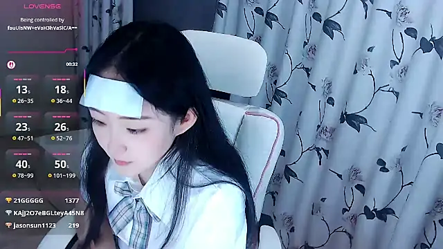 Niannian- online show from 11, 10, 2025