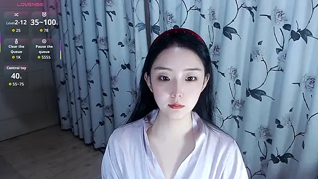 Niannian- online show from 7, 10, 2025