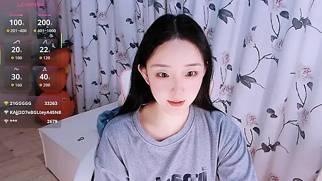 Niannian- online show from 5, 11, 2025